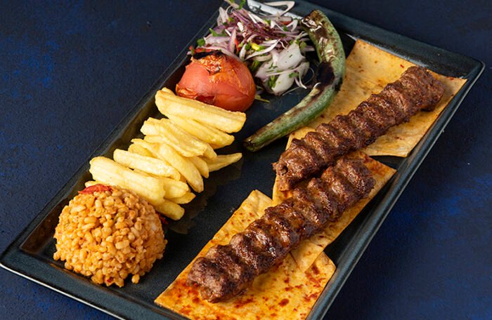 V020 Adana Kebap