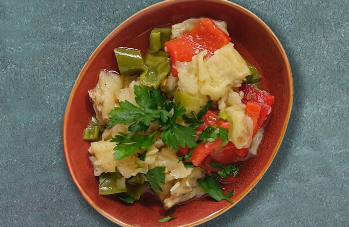 V130 Patlıcan Salatası(Fesleğenli)